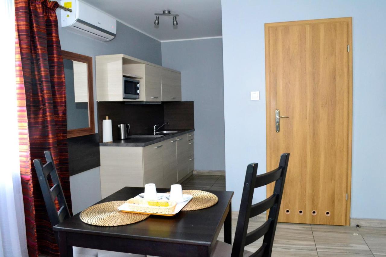 Comfort-24 Słupca Exterior foto