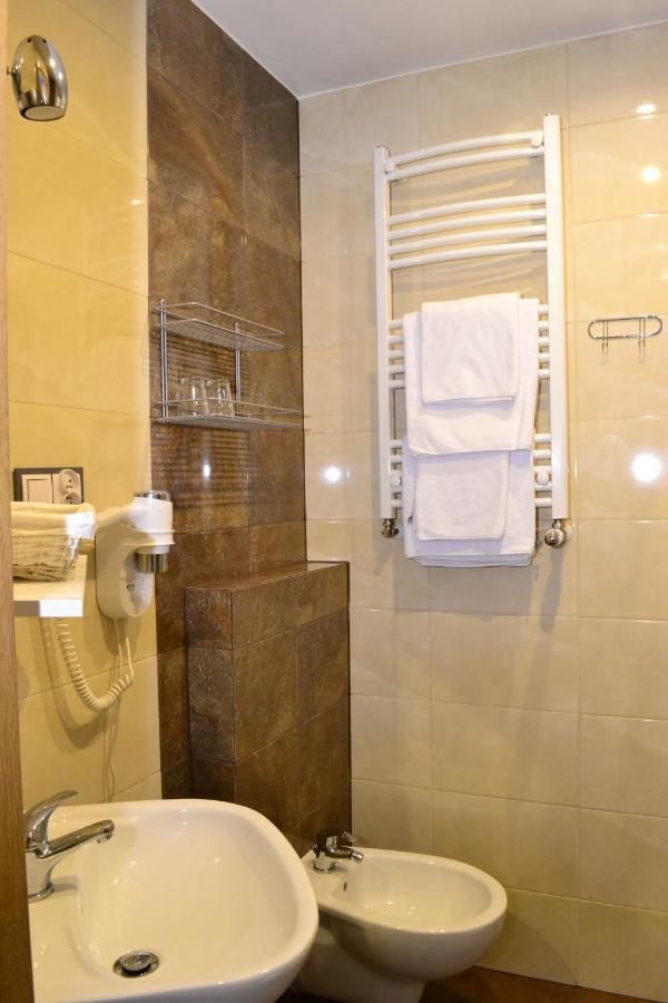 Comfort-24 Słupca Exterior foto